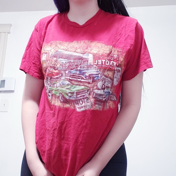 Lifestyle classics Red Short Sleeve T shirt - Picture 1 of 7